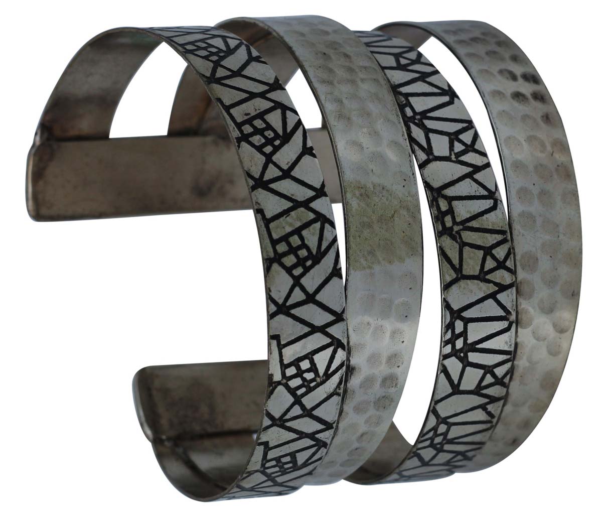 Buy Bracelets in Bulk – Cuff Bracelet – Cast in Brass – Silver Plated with Black Antique Finish – Hammered Effect & Abstract Pattern – Wholesale Bulk Bracelets 